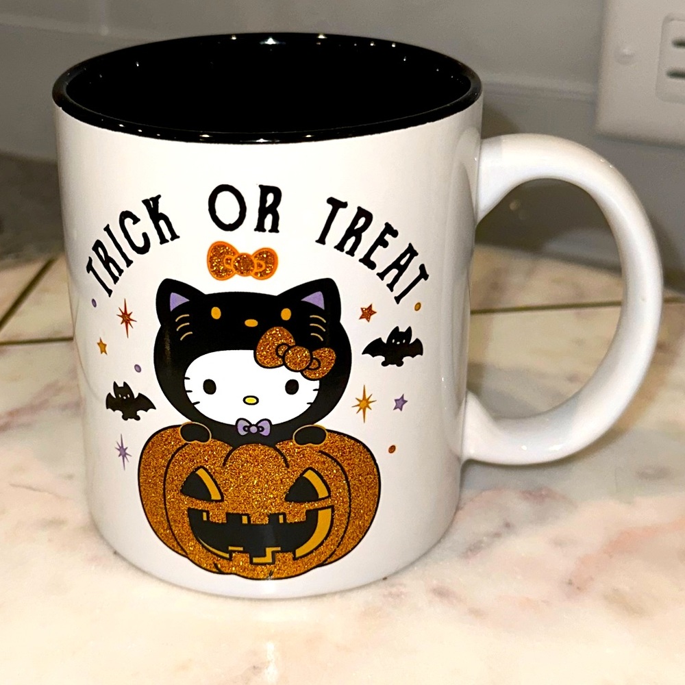NWOT Hello Kitty Sanrio Halloween Trick or Treat Jack-o-lantern Ceramic Mug